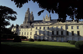 Tours DD 64.jpg