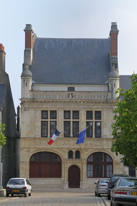 _EGL2348.jpg