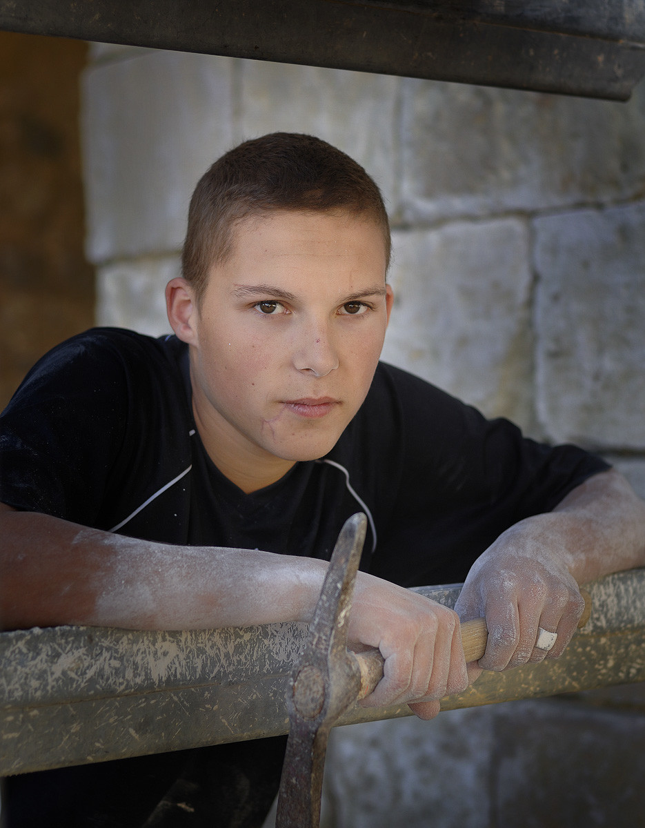 Portrait 017.jpg